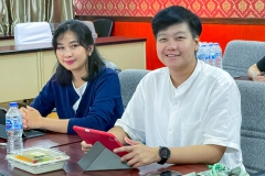 LINE_ALBUM_18526_260518_8